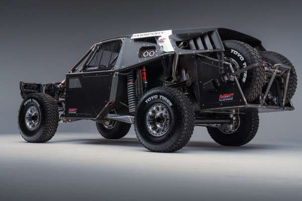 Innovative powertrain with 2.4-liter twin turbo V6 and 800-volt hybrid system is more powerful than the massive 9-liter V8s in today’s top Trophy Trucks. Picture: Honda Racing Corporation USA.